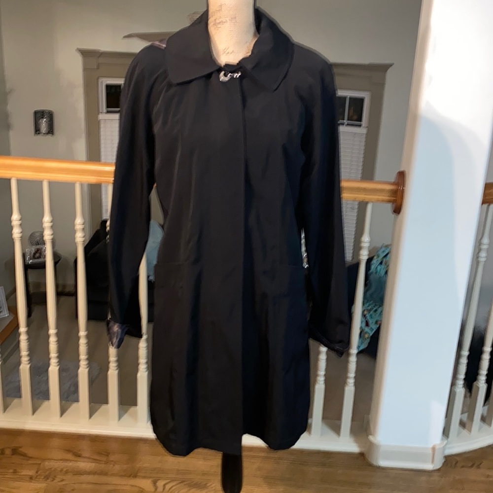 Trenchcoat Dash black Dash women’s size small – Liz Claiborne – barely worn